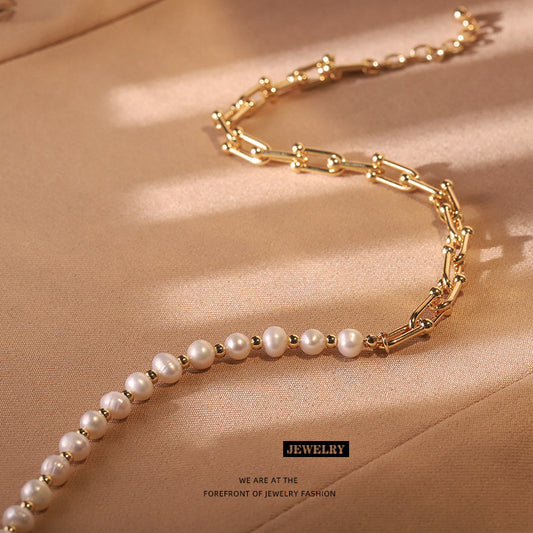 U-Shaped Pearl Necklace