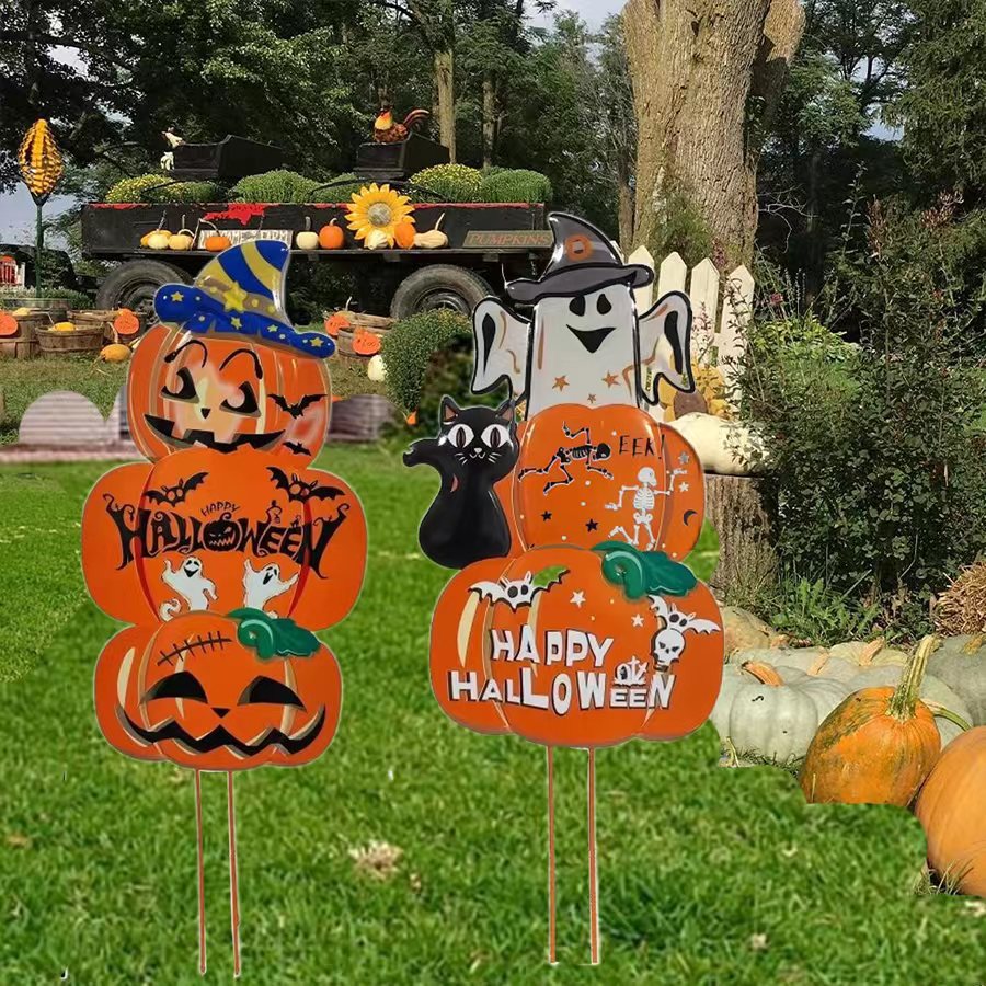 Halloween Pumpkin Courtyard Pile Outdoor Ironwork