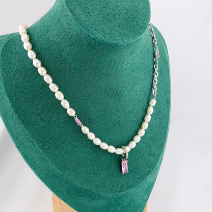 Pearl necklace with pink diamond pendant