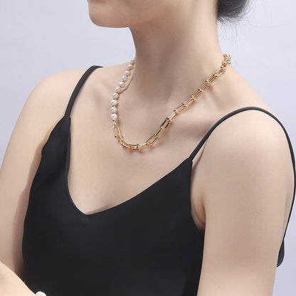 U-Shaped Pearl Necklace